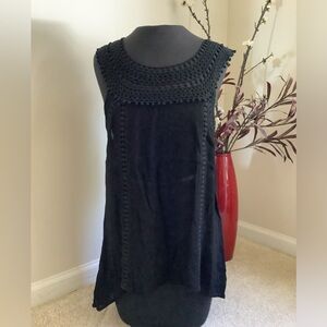 Shoreline Black Top
